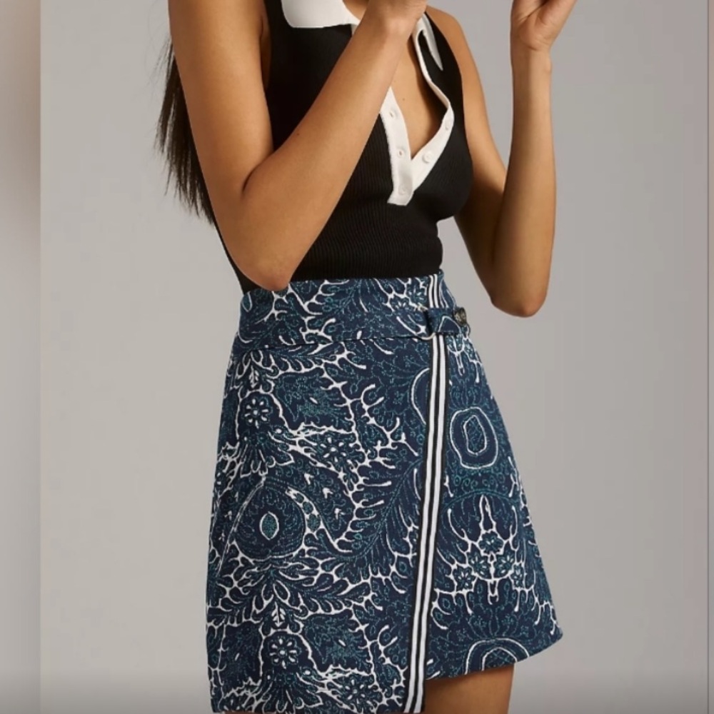 Anthropologie Maeve Mino blue floral mini skirt - size XS